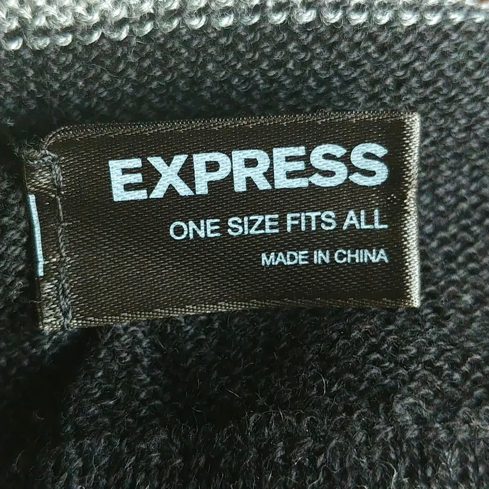 EXPRESS Multi-Way Infinity Tube - Picture 7 of 8